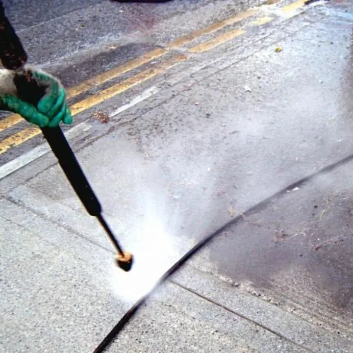 chewing gum removal in lincolnshire