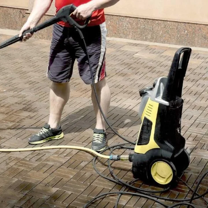 Professional Pressure Washing Caistor